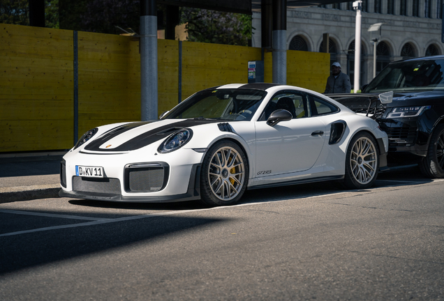 Porsche 991 GT2 RS Weissach Package