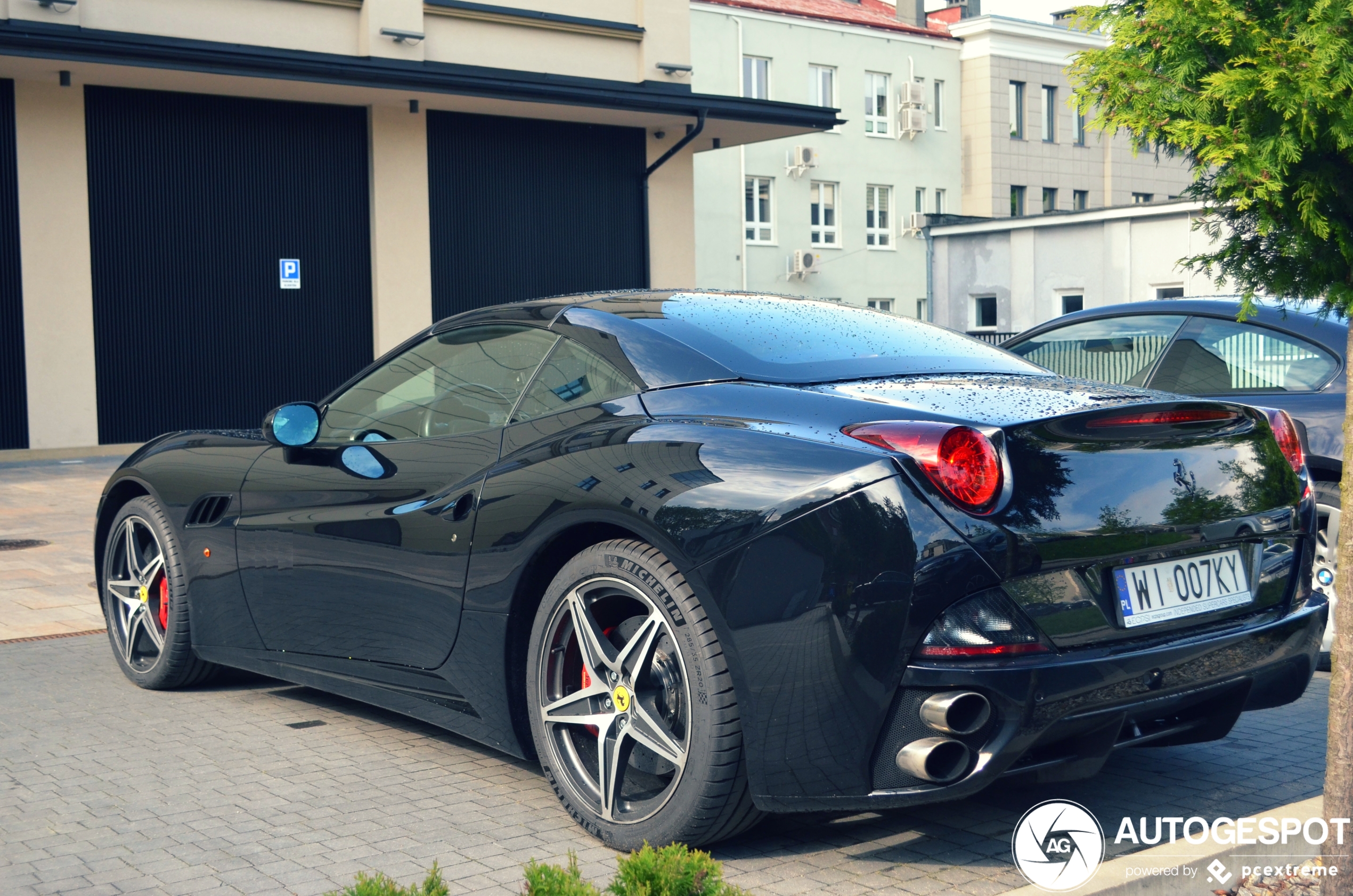 Ferrari California