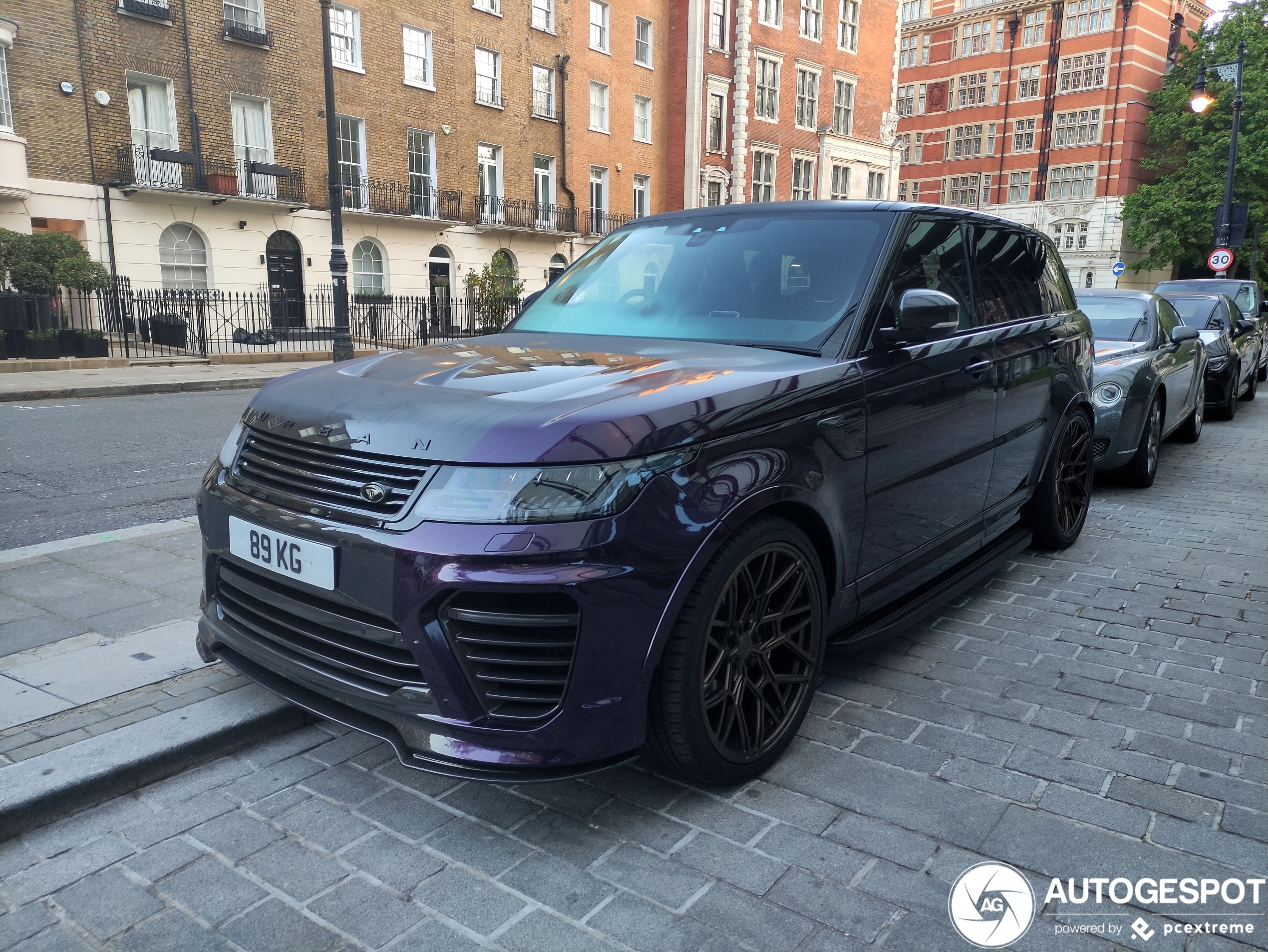Land Rover Urban Edition Land Rover Urban Range Rover Sport SVR 2018 Carbon Edition - 27 May ...
