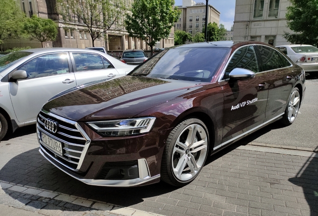 Audi S8 D5