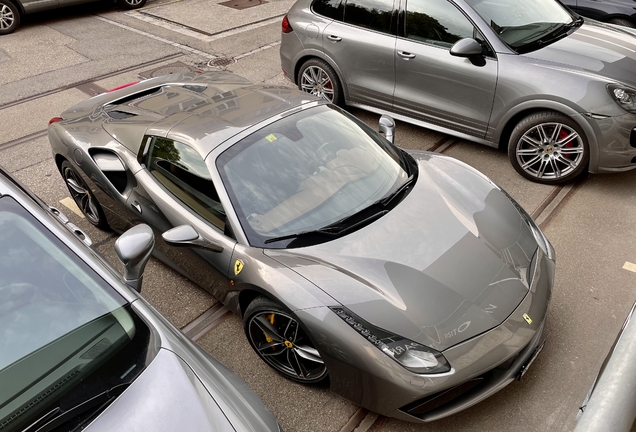 Ferrari 488 Spider