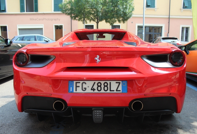 Ferrari 488 Spider