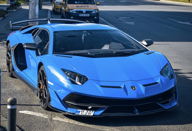 Lamborghini Aventador LP770-4 SVJ