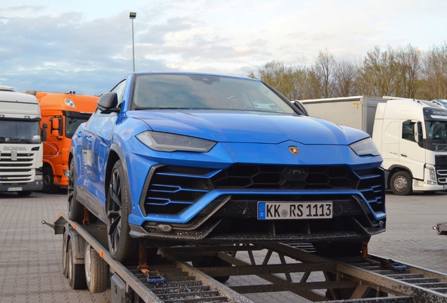 Lamborghini Urus