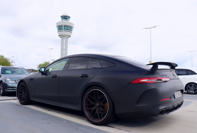 Mercedes-AMG GT 63 S X290