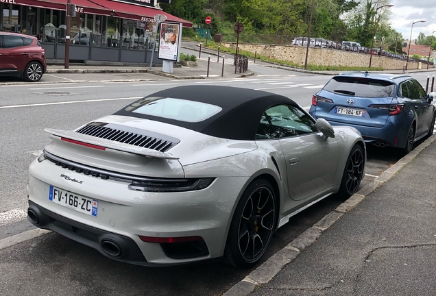 Porsche 992 Turbo S Cabriolet