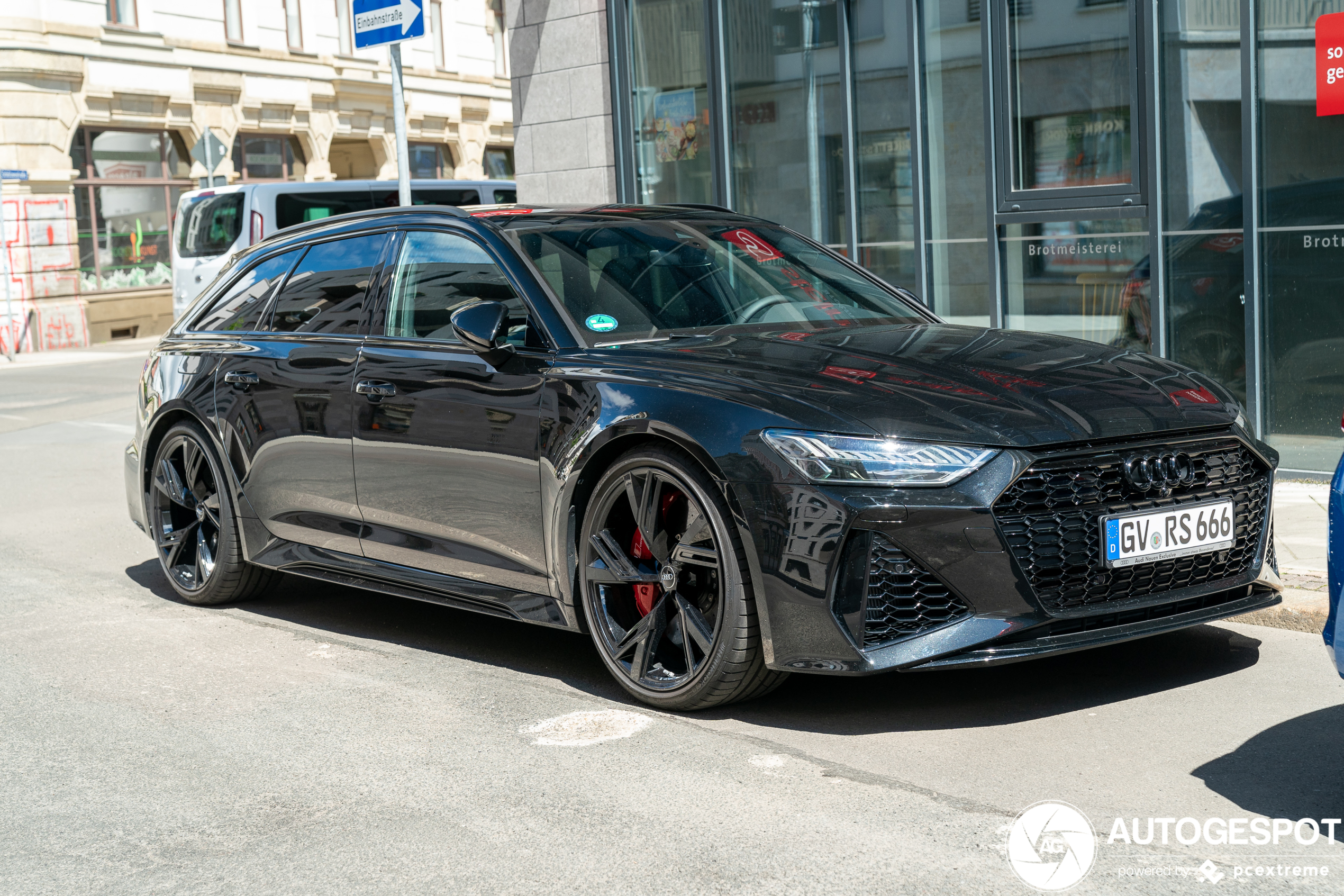 Audi RS6 Avant C8