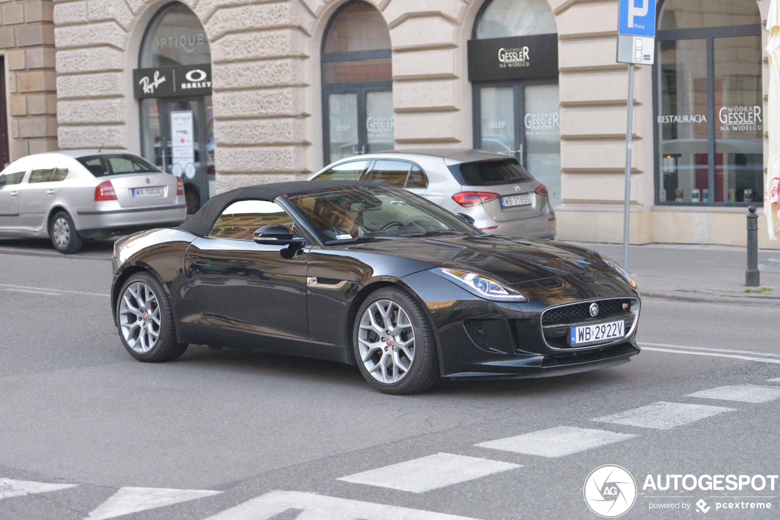 Jaguar F-TYPE S Convertible