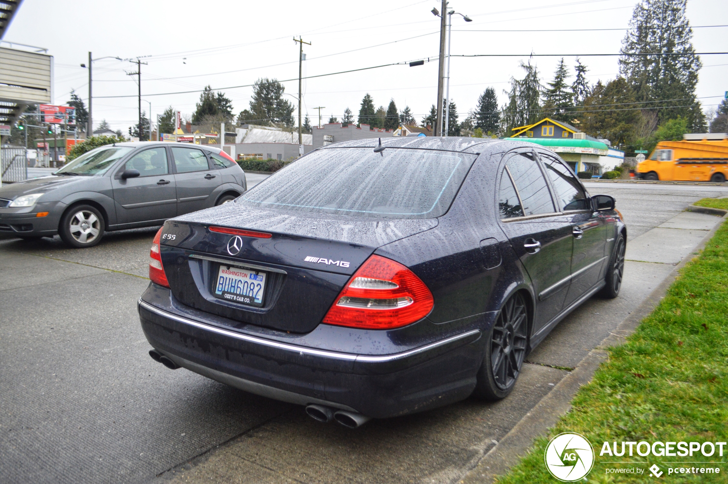 Mercedes-Benz E 55 AMG