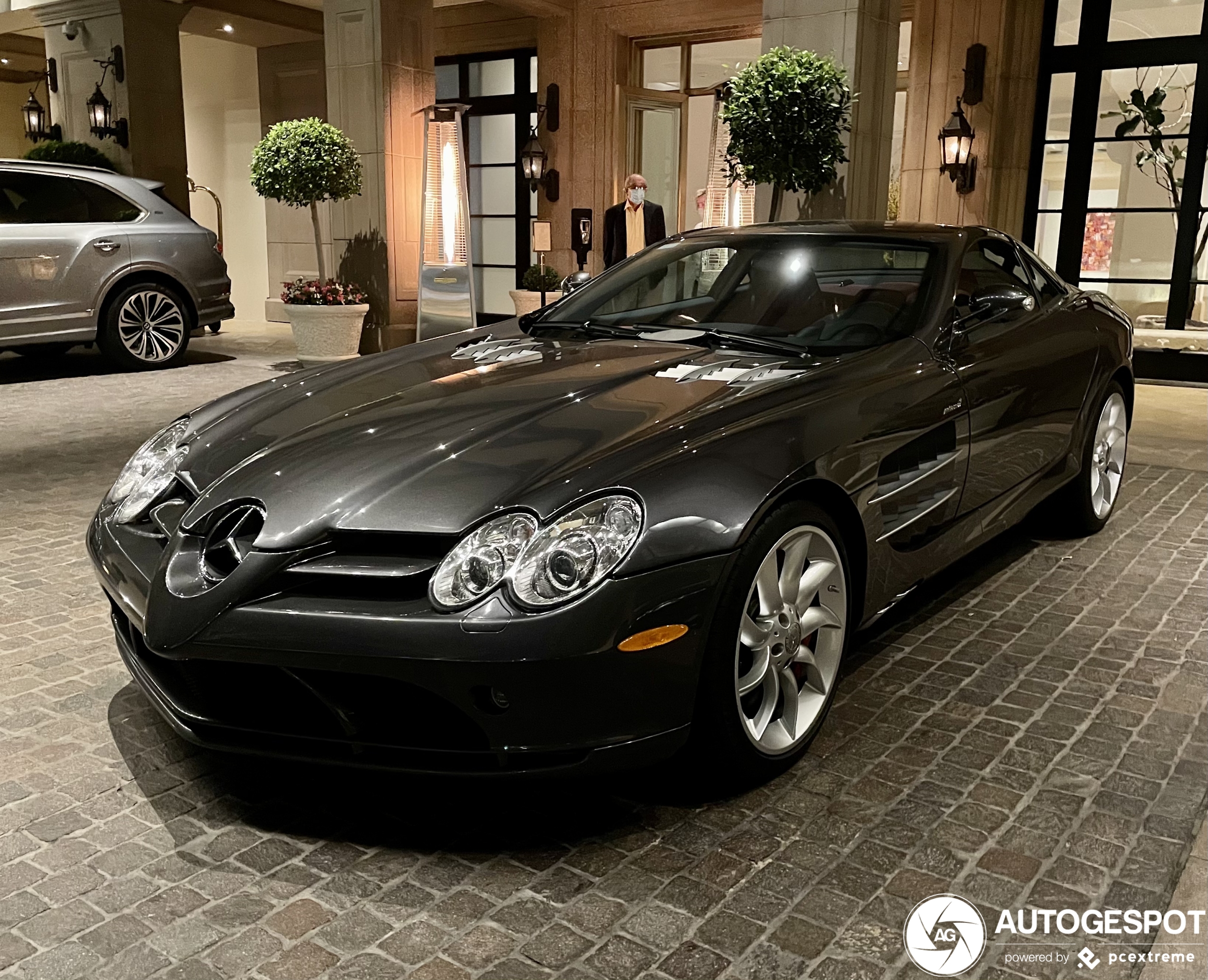 Mercedes-Benz SLR McLaren