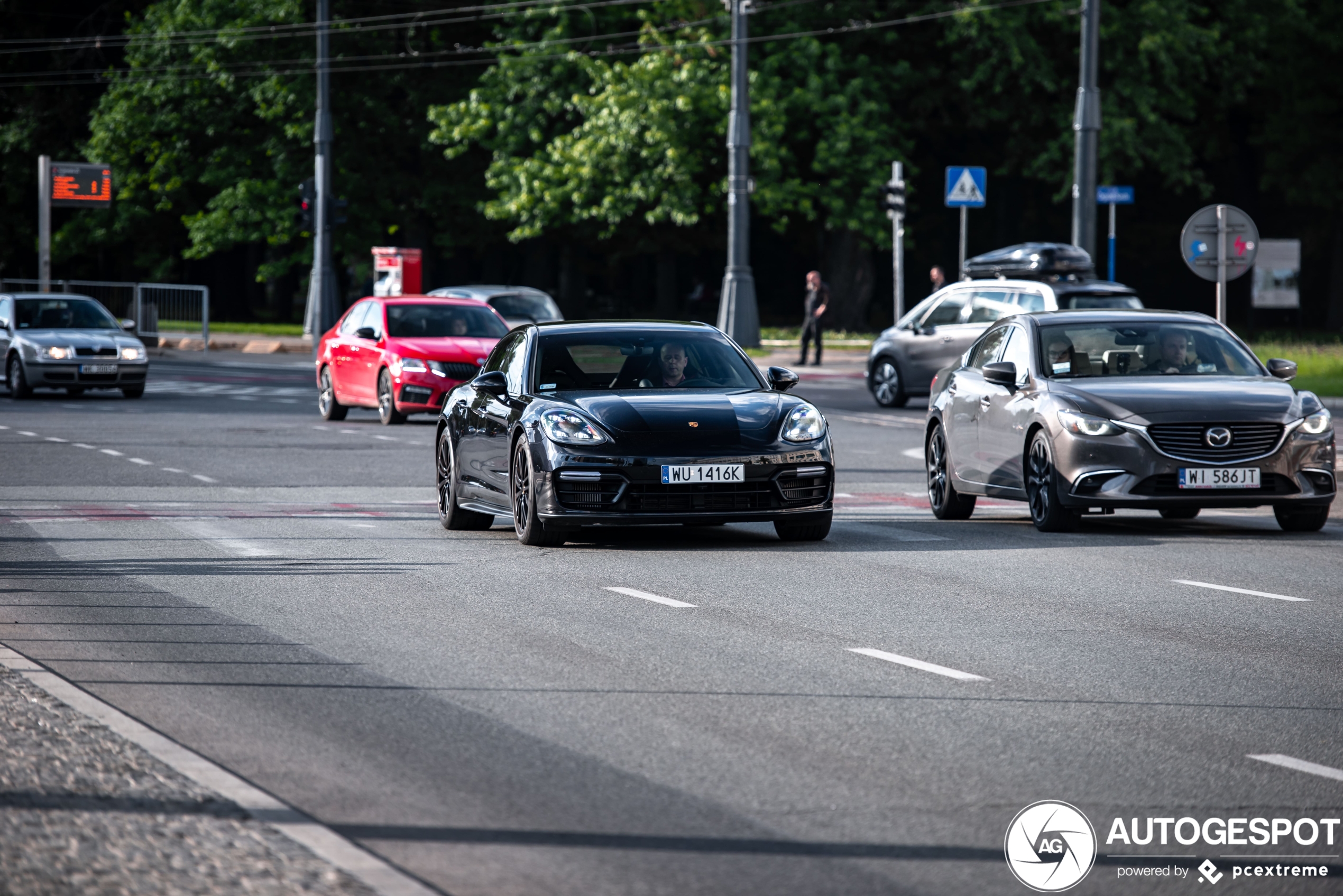 Porsche 971 Panamera GTS MkI