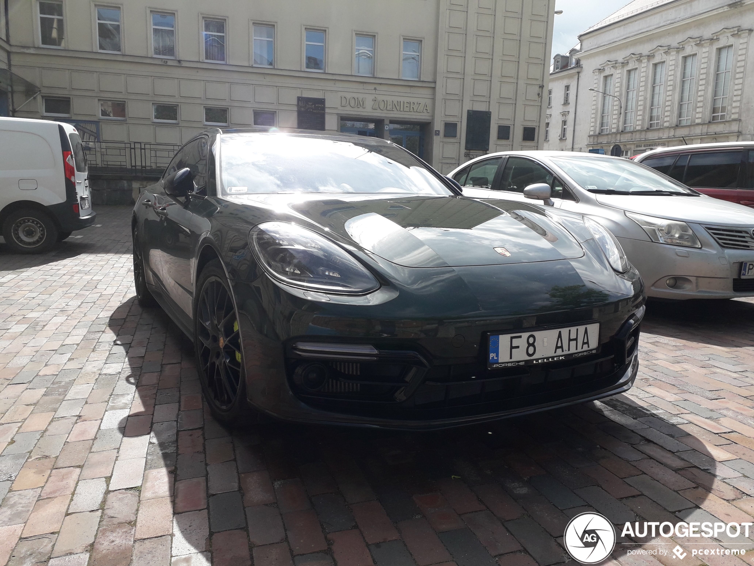 Porsche 971 Panamera Turbo S E-Hybrid Sport Turismo