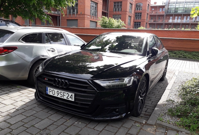 Audi S8 D5