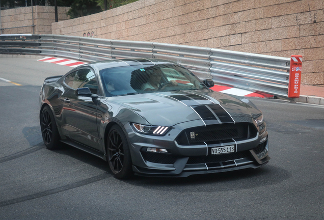 Ford Mustang Shelby GT350 2015