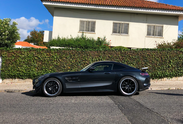 Mercedes-AMG GT R Pro C190