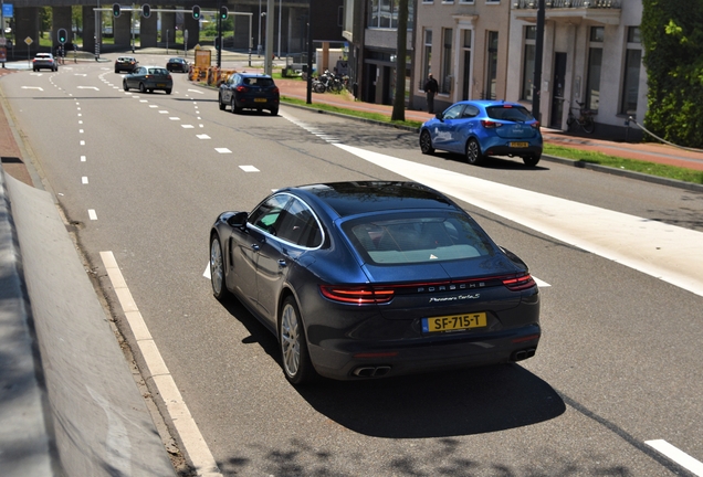 Porsche 971 Panamera Turbo S E-Hybrid