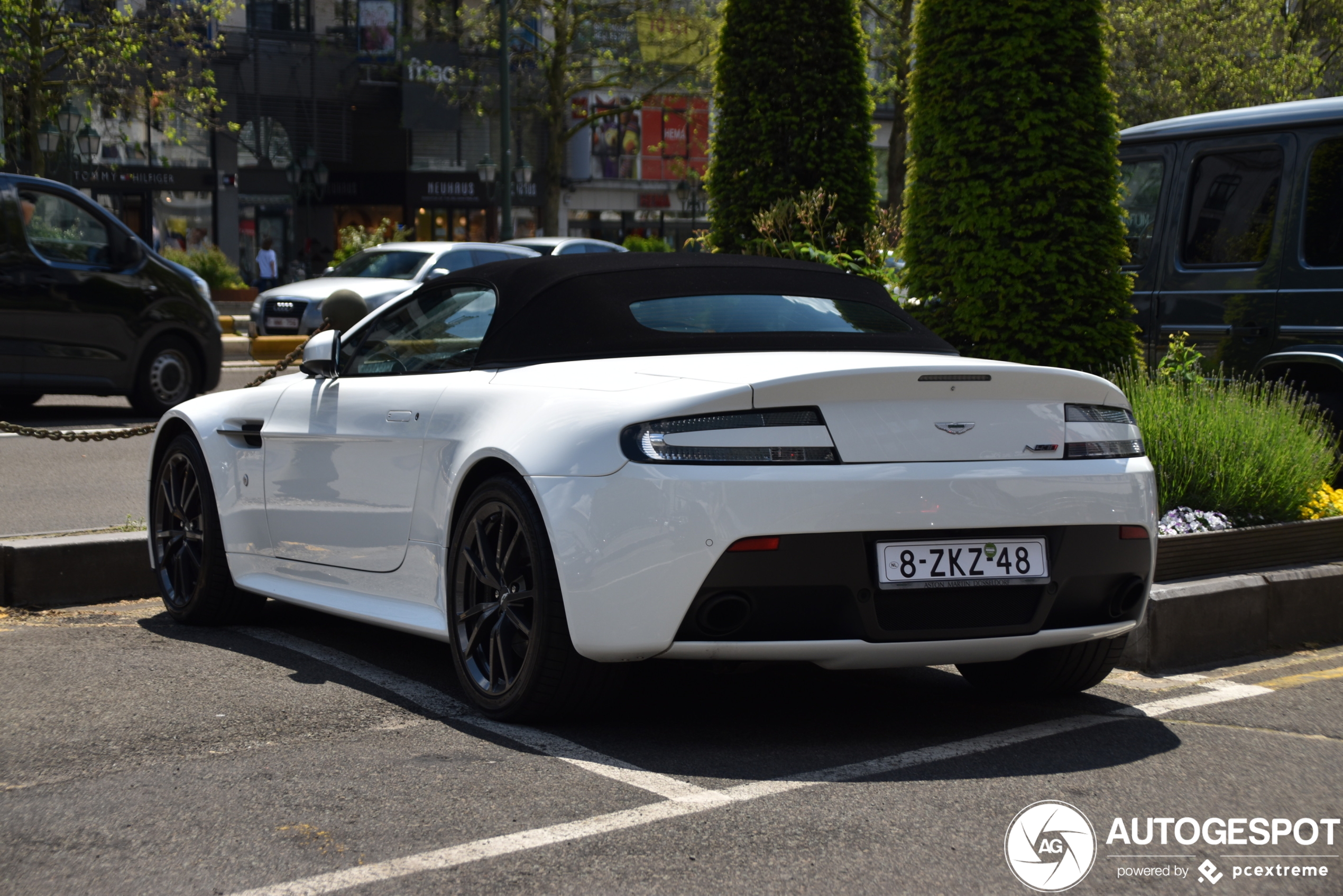 Aston Martin V8 Vantage N430 Roadster