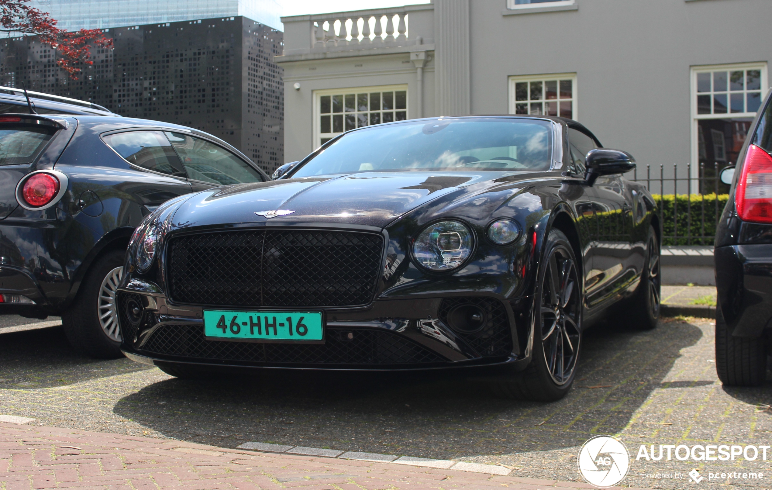 Bentley Continental GTC 2019