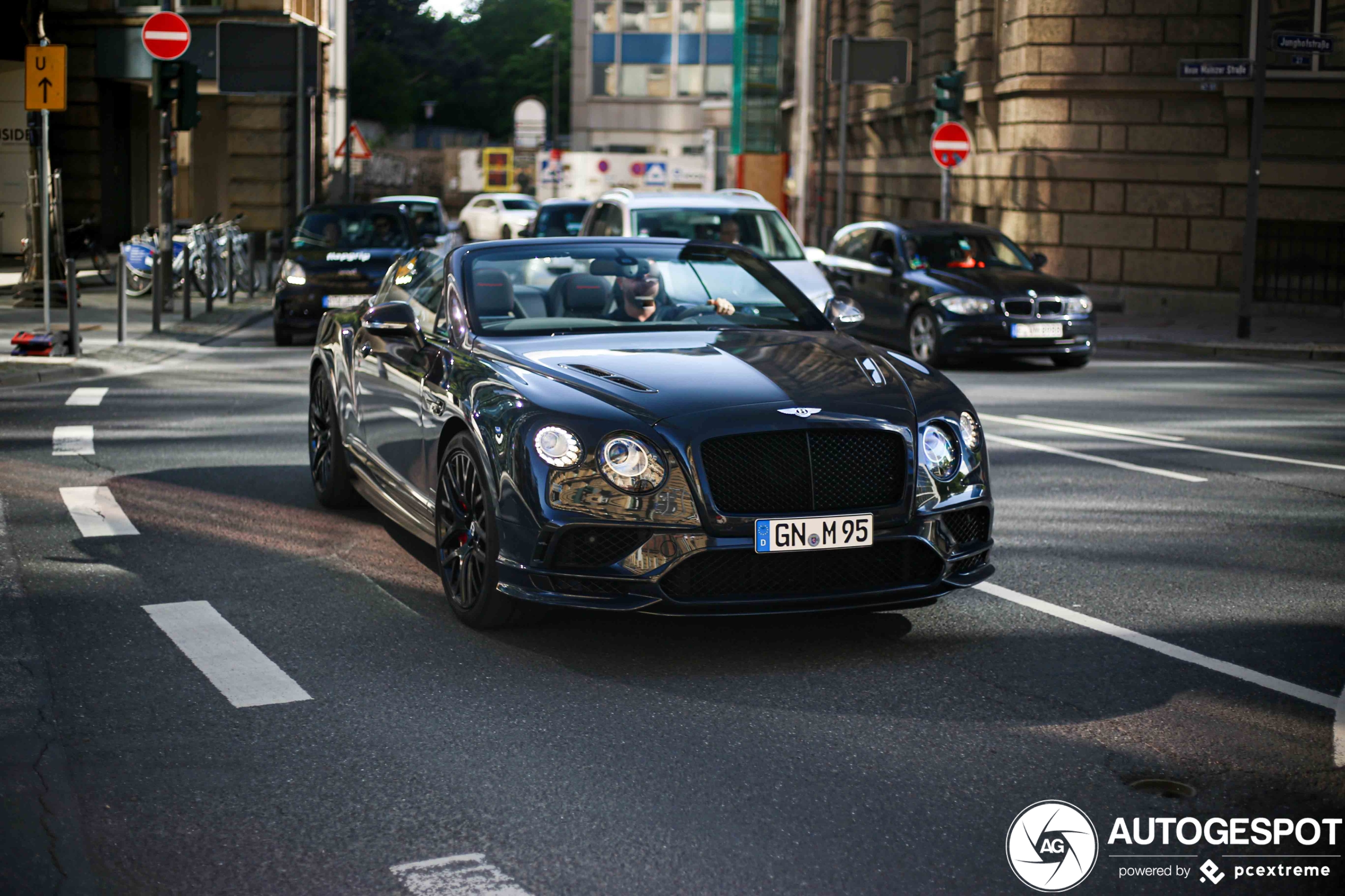 Bentley Continental Supersports Convertible 2018