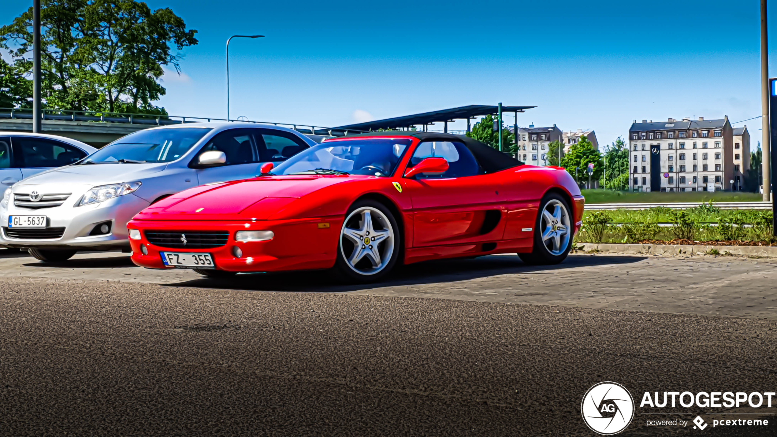 Ferrari F355 Spider