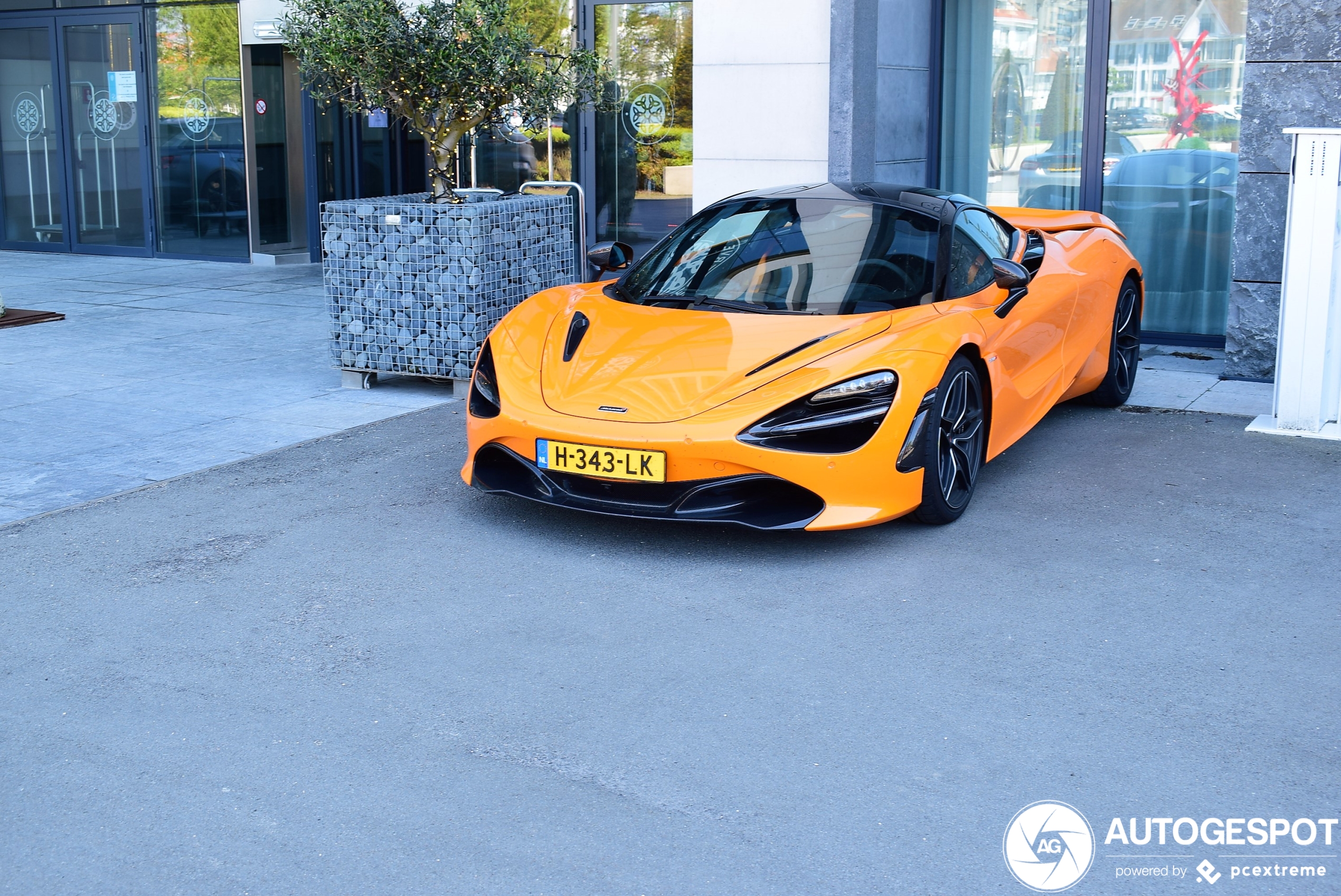 McLaren 720S