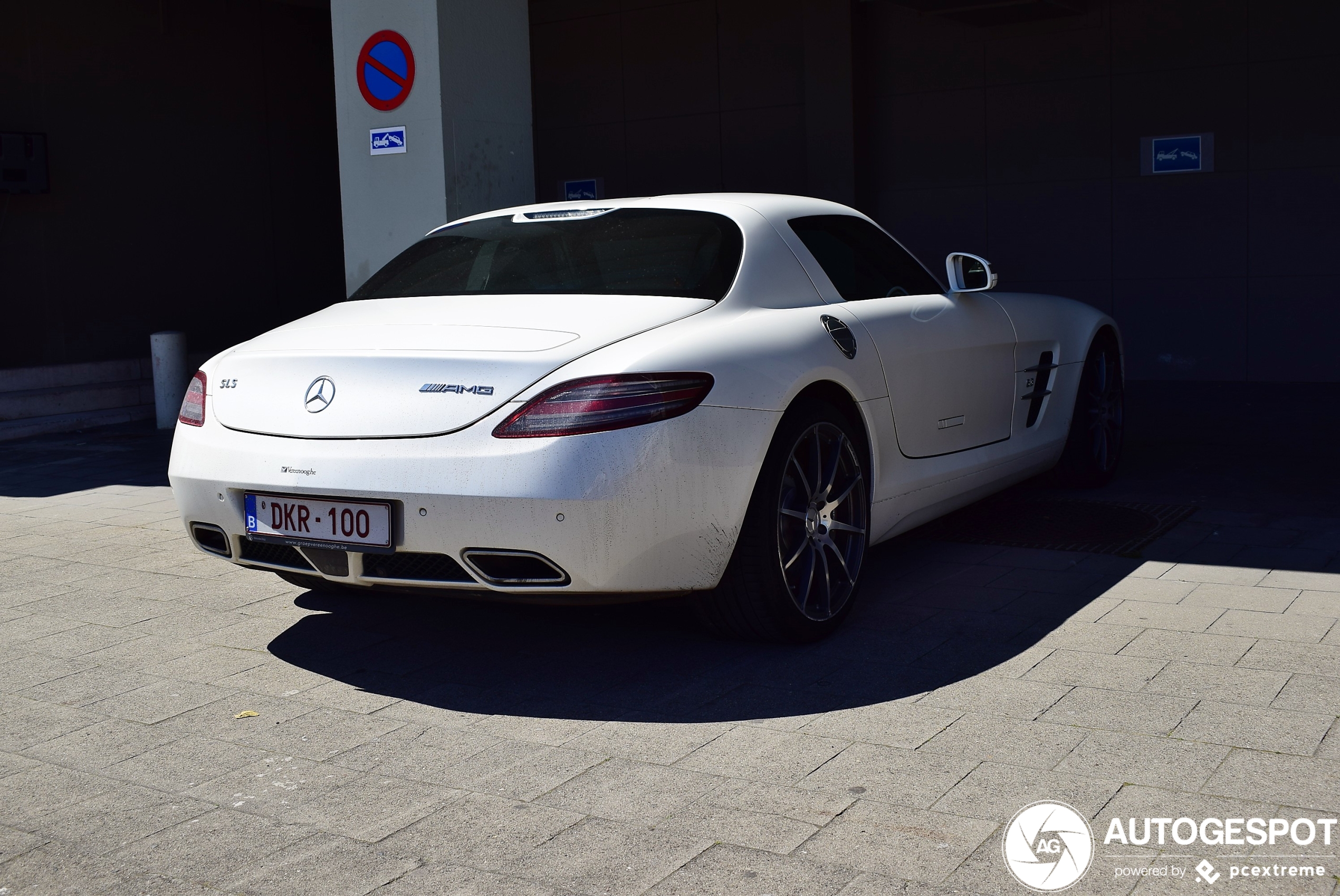 Mercedes-Benz SLS AMG