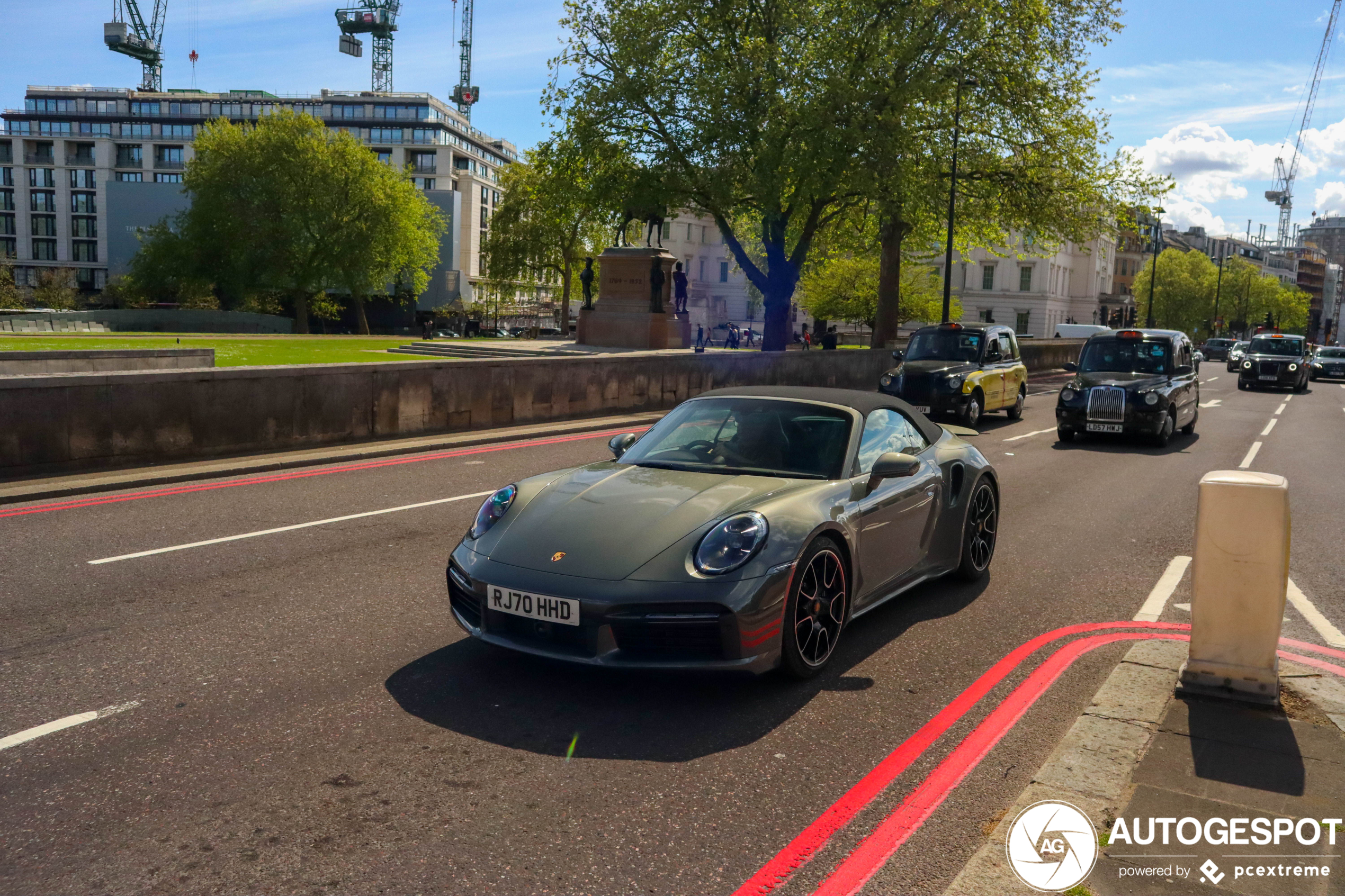 Porsche 992 Turbo S Cabriolet