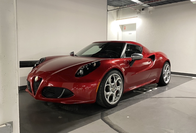 Alfa Romeo 4C Coupé