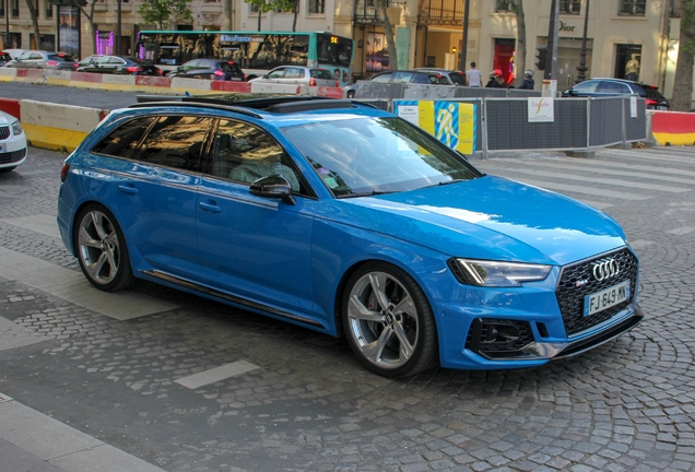 Audi RS4 Avant B9