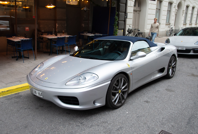 Ferrari 360 Spider