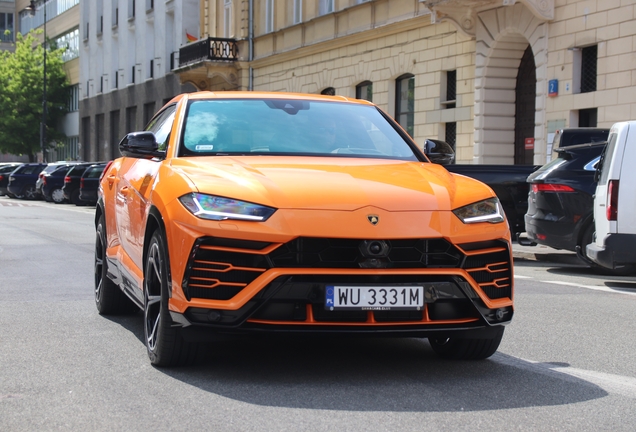 Lamborghini Urus