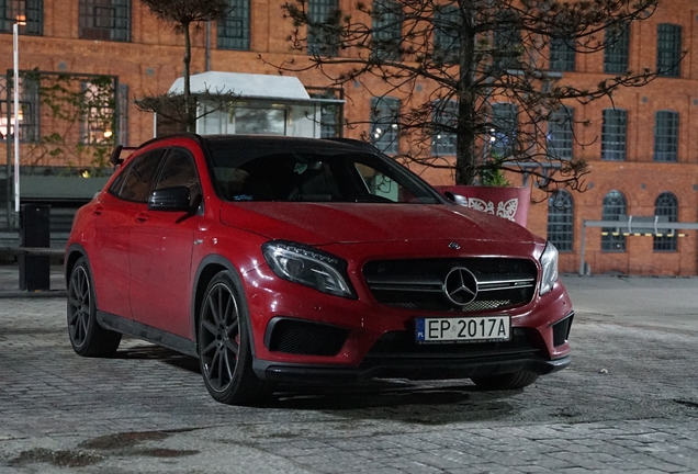 Mercedes-AMG GLA 45 X156