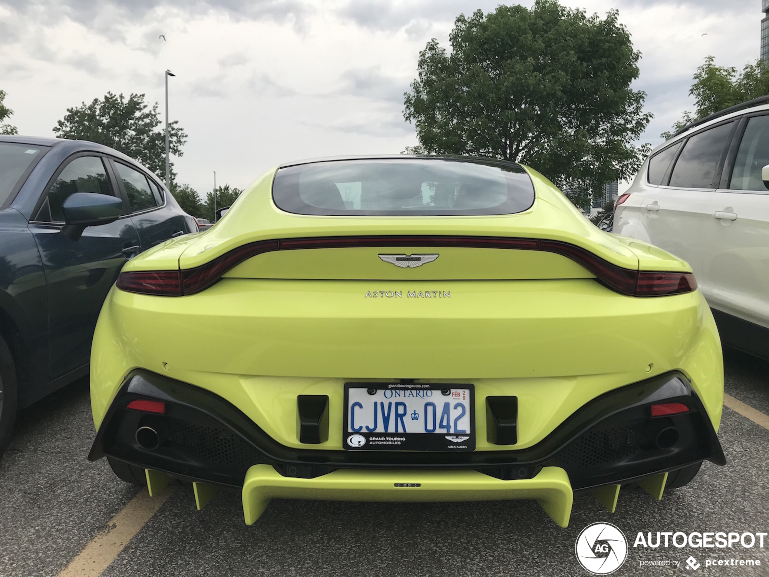 Aston Martin V8 Vantage 2018