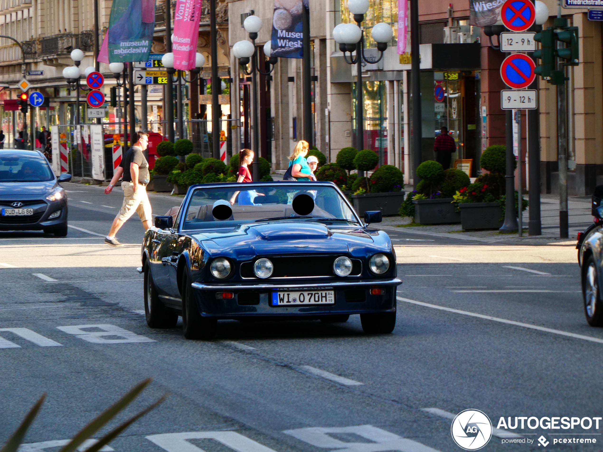 Aston Martin V8 Volante 1978-1990