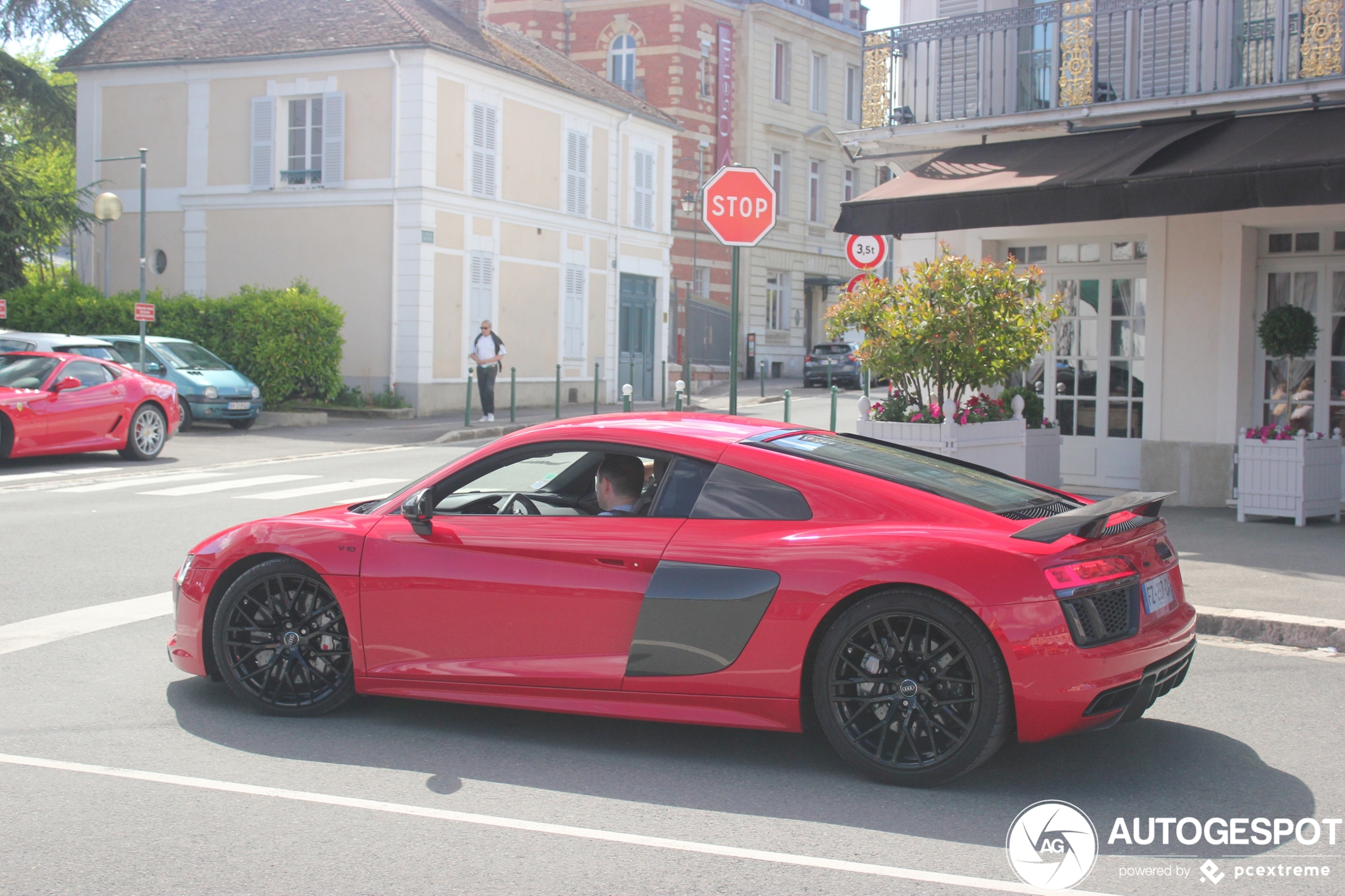 Audi R8 V10 Plus 2015