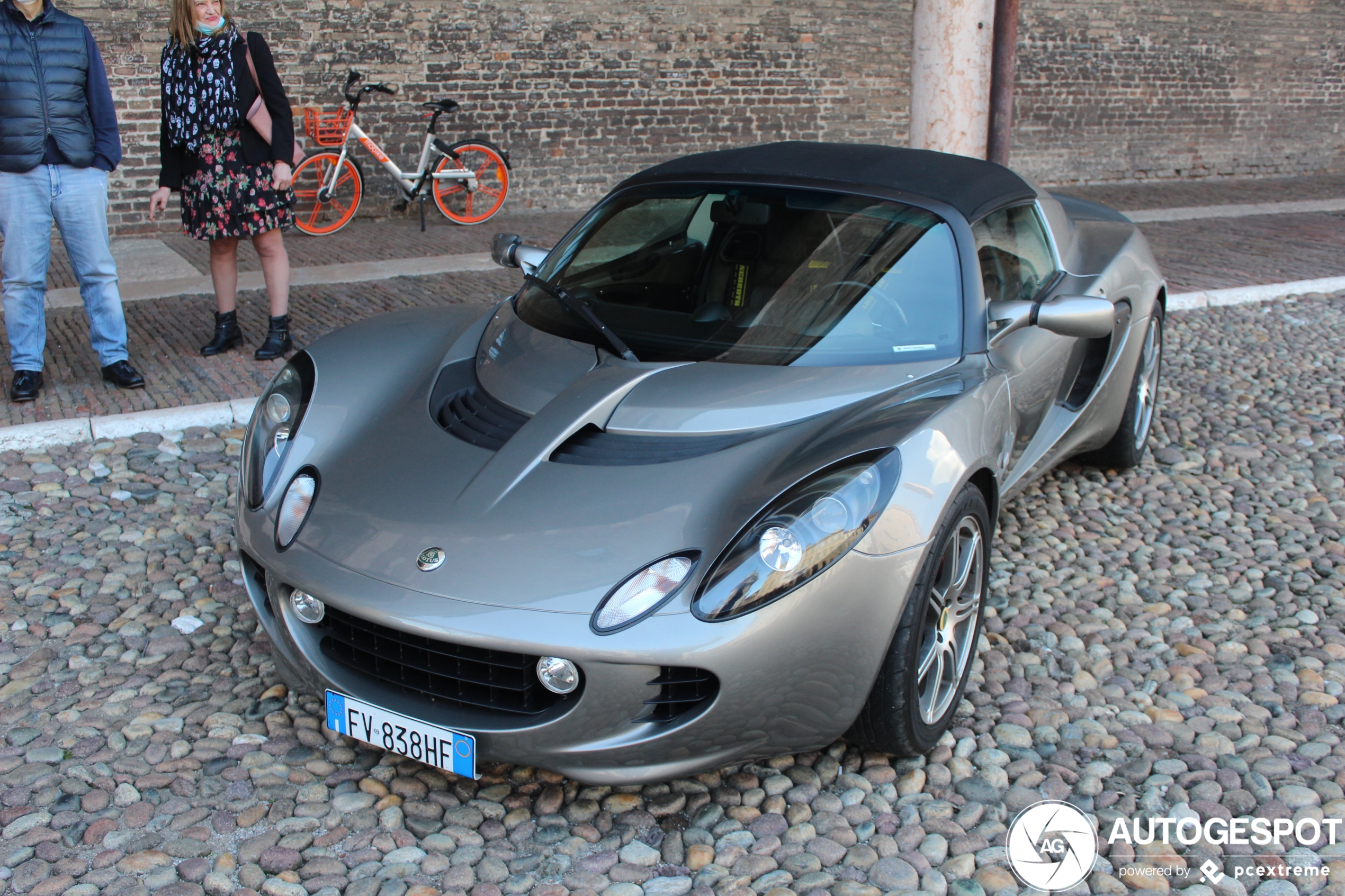 Lotus Elise S2 111R