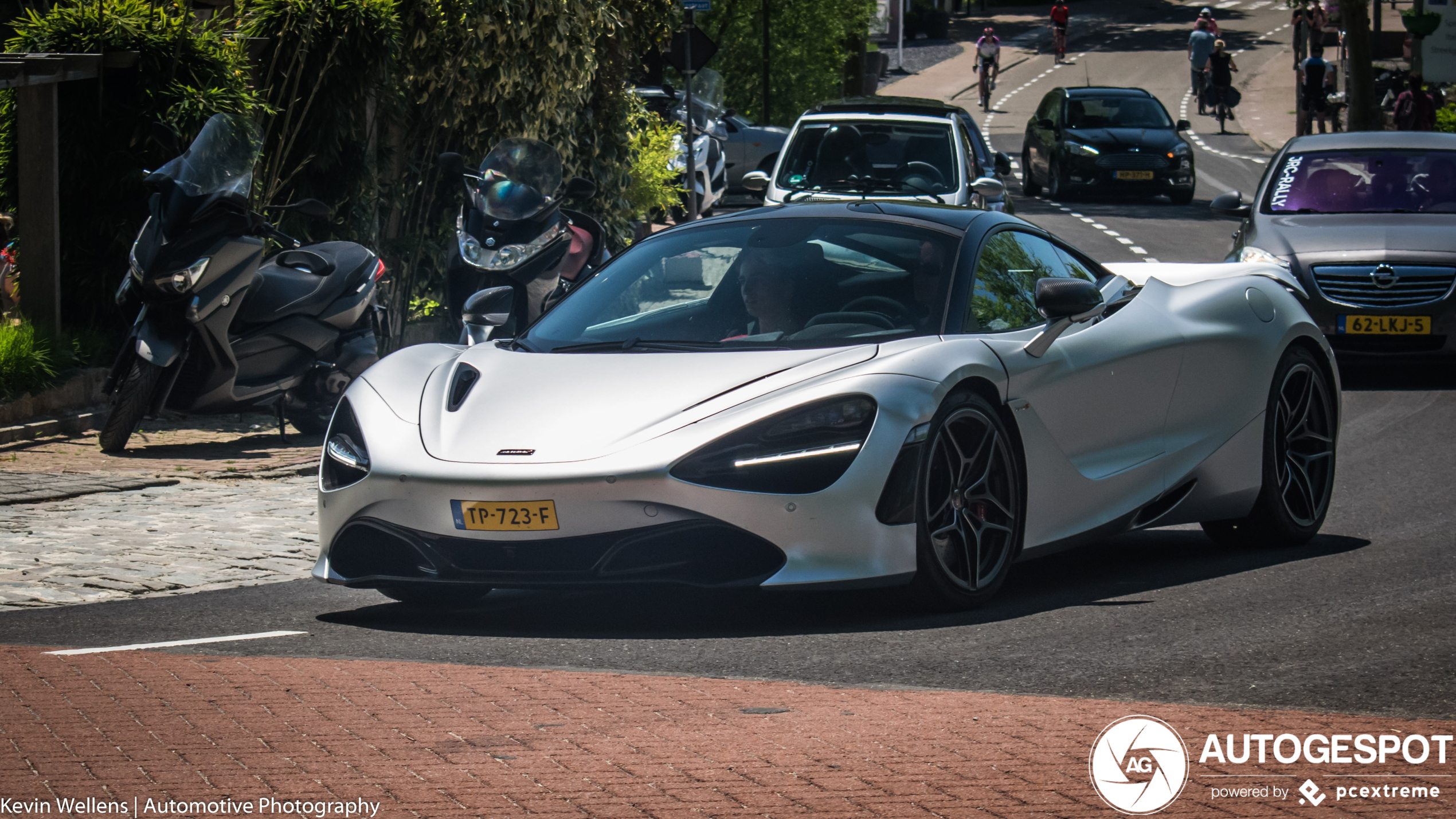 McLaren 720S