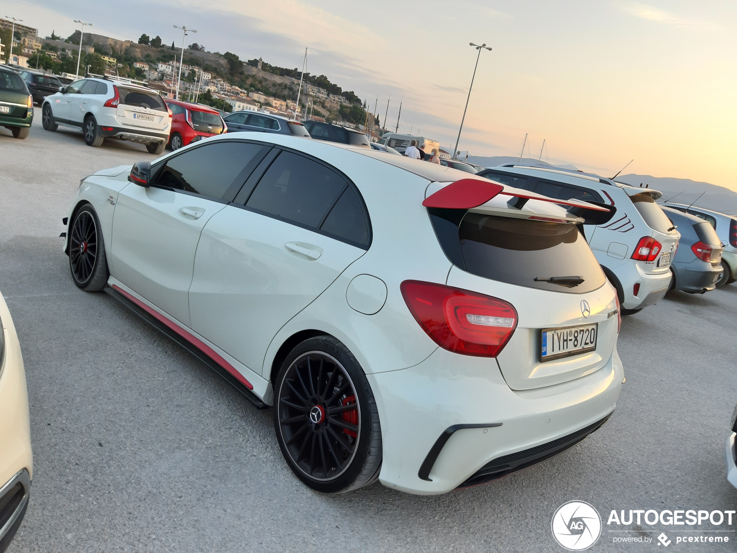 Mercedes-Benz A 45 AMG