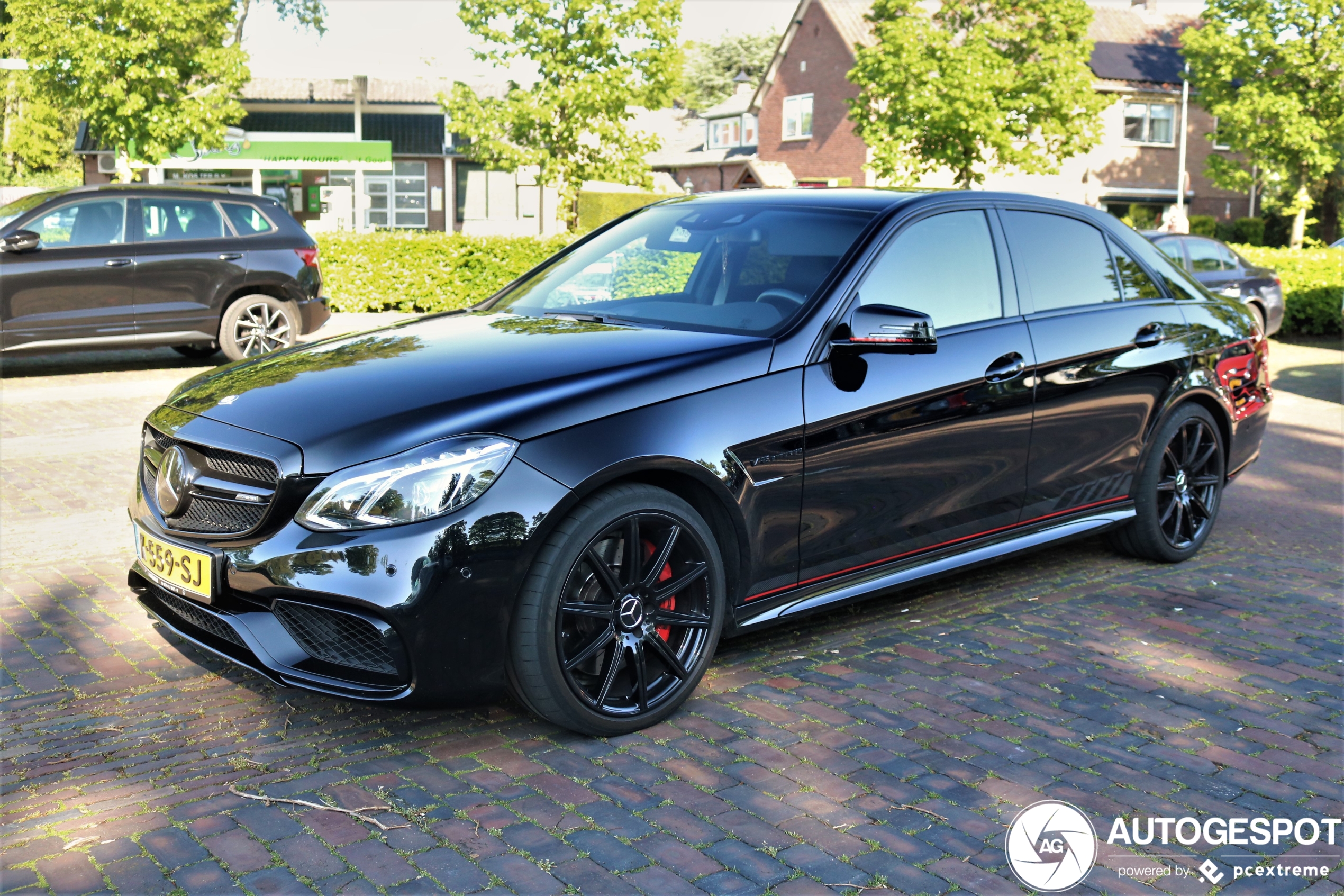 Mercedes-Benz E 63 AMG S W212