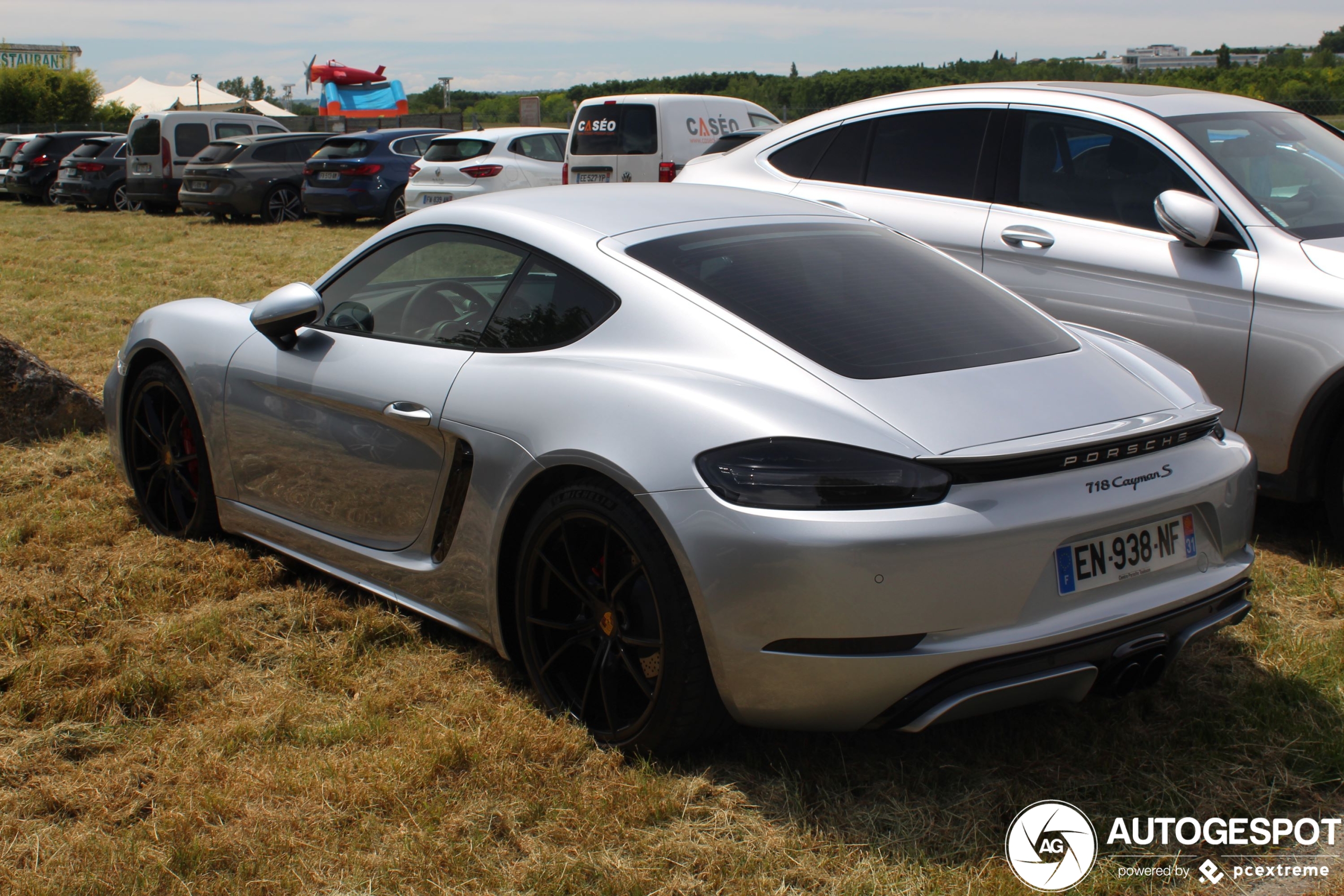 Porsche 718 Cayman S