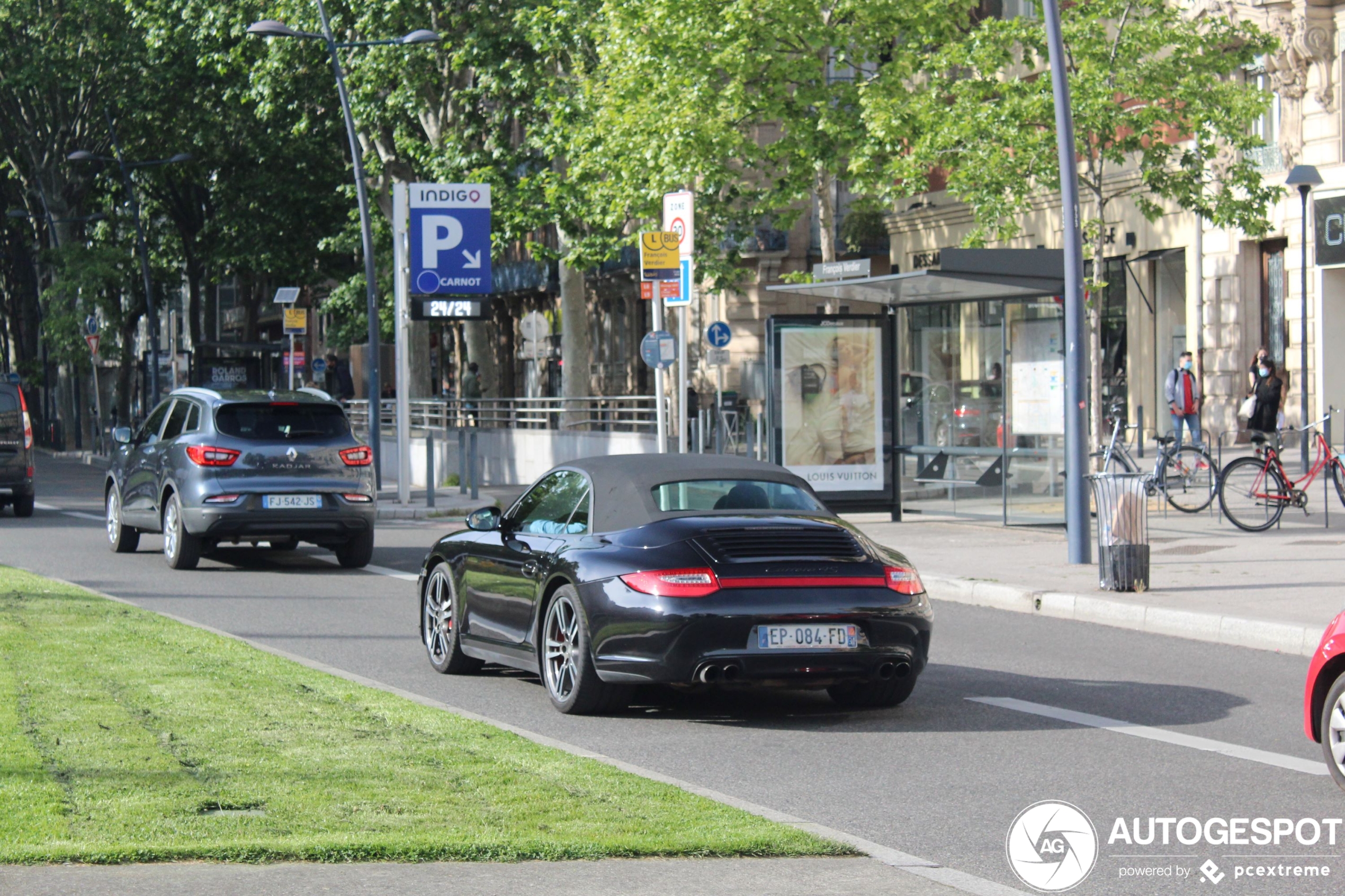 Porsche 997 Carrera 4S Cabriolet MkII