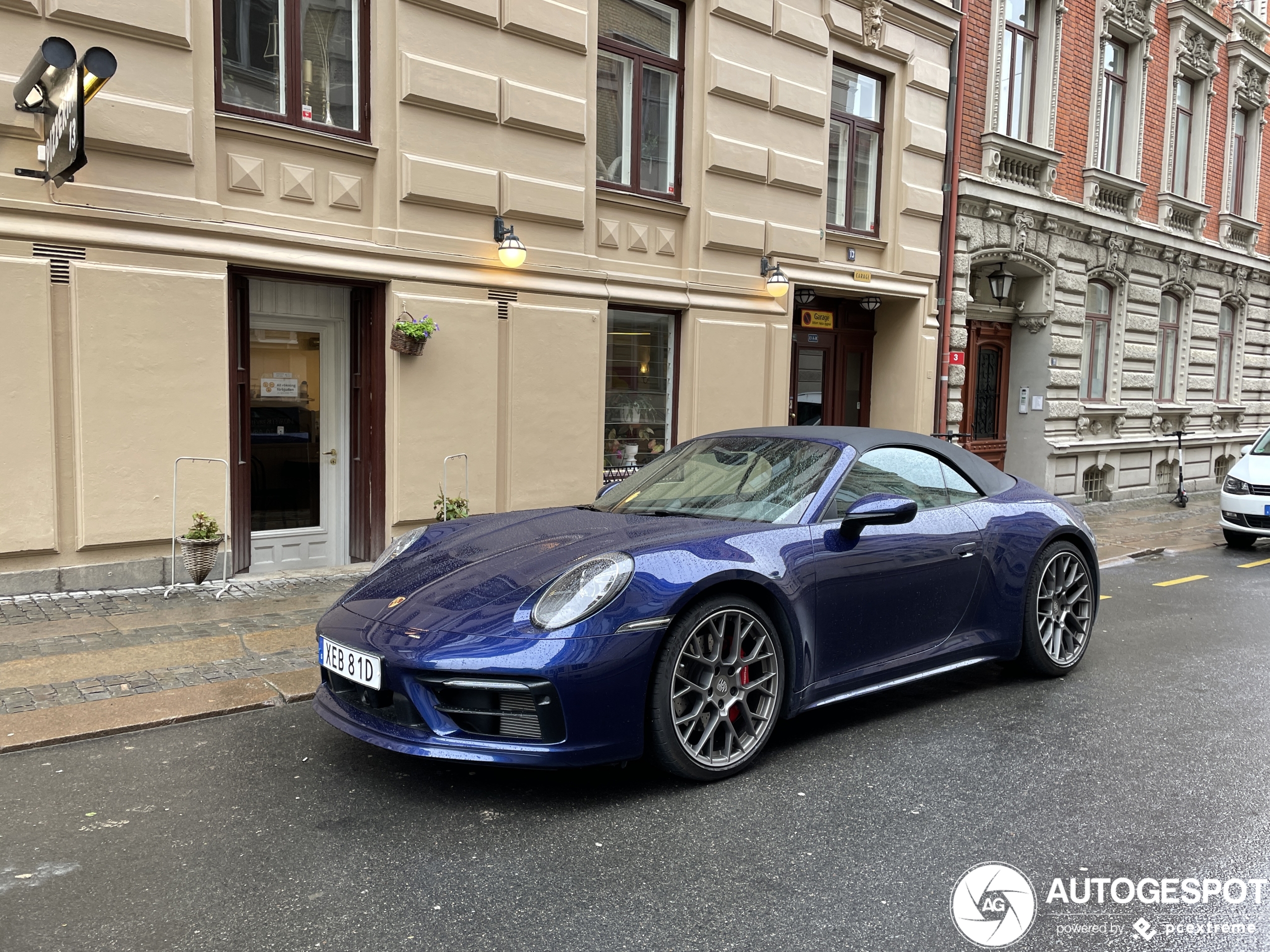 Porsche 992 Carrera 4S Cabriolet