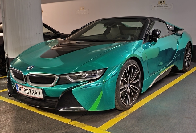 BMW i8 Roadster