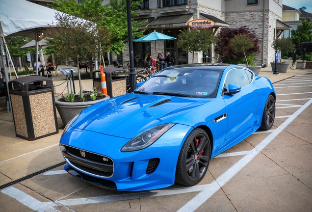 Jaguar F-TYPE S Coupé British Design Edition