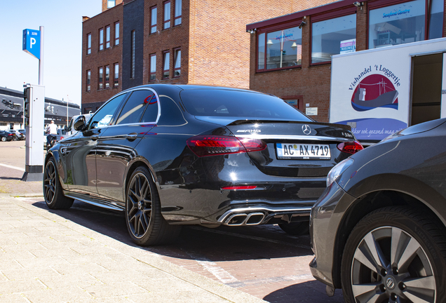 Mercedes-AMG E 63 S W213 2021