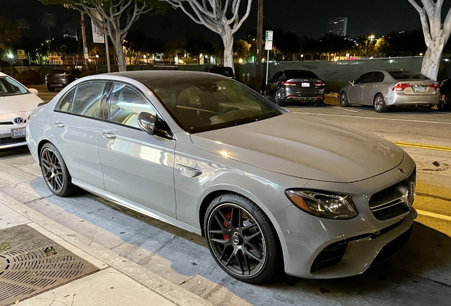 Mercedes-AMG E 63 S W213