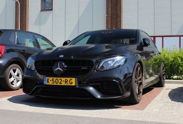 Mercedes-AMG E 63 S W213