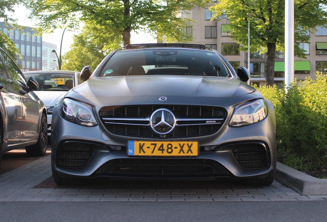 Mercedes-AMG E 63 S W213 Edition 1