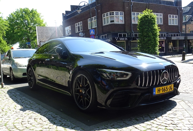 Mercedes-AMG GT 63 S X290