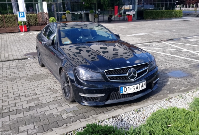 Mercedes-Benz C 63 AMG Coupé